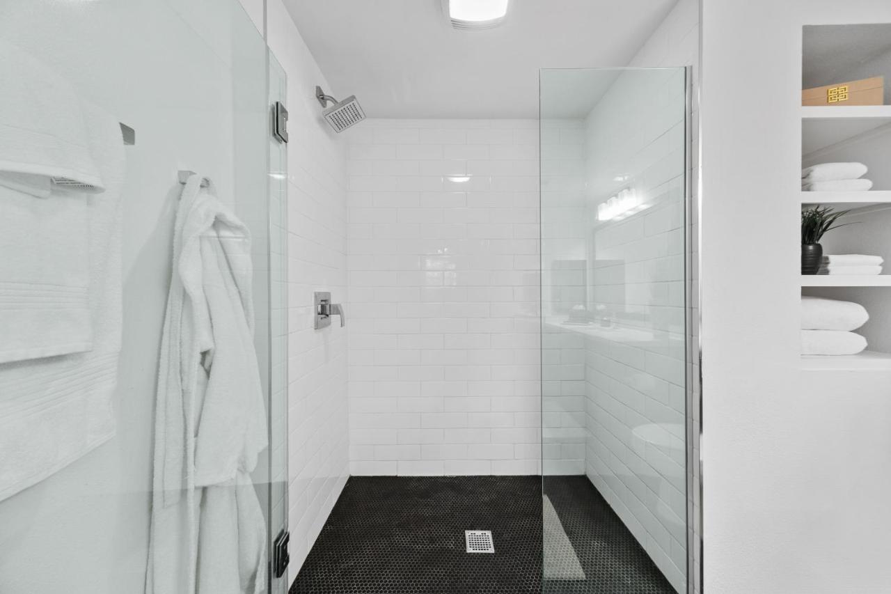 Fairfax District Chic City Oasis 2 Bedroom Apt With Den 136 Los Angeles Extérieur photo