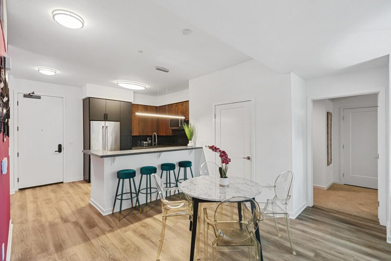 Fairfax District Chic City Oasis 2 Bedroom Apt With Den 136 Los Angeles Extérieur photo