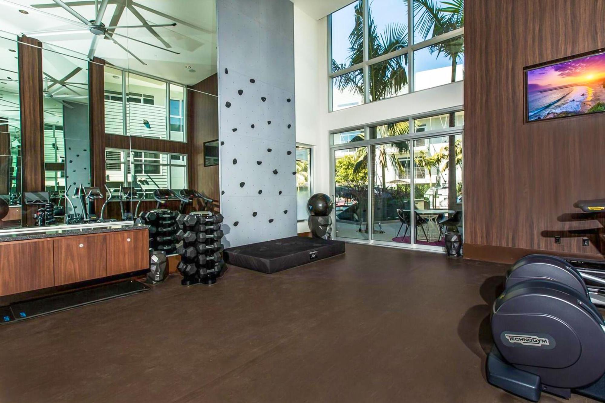 Fairfax District Chic City Oasis 2 Bedroom Apt With Den 136 Los Angeles Extérieur photo